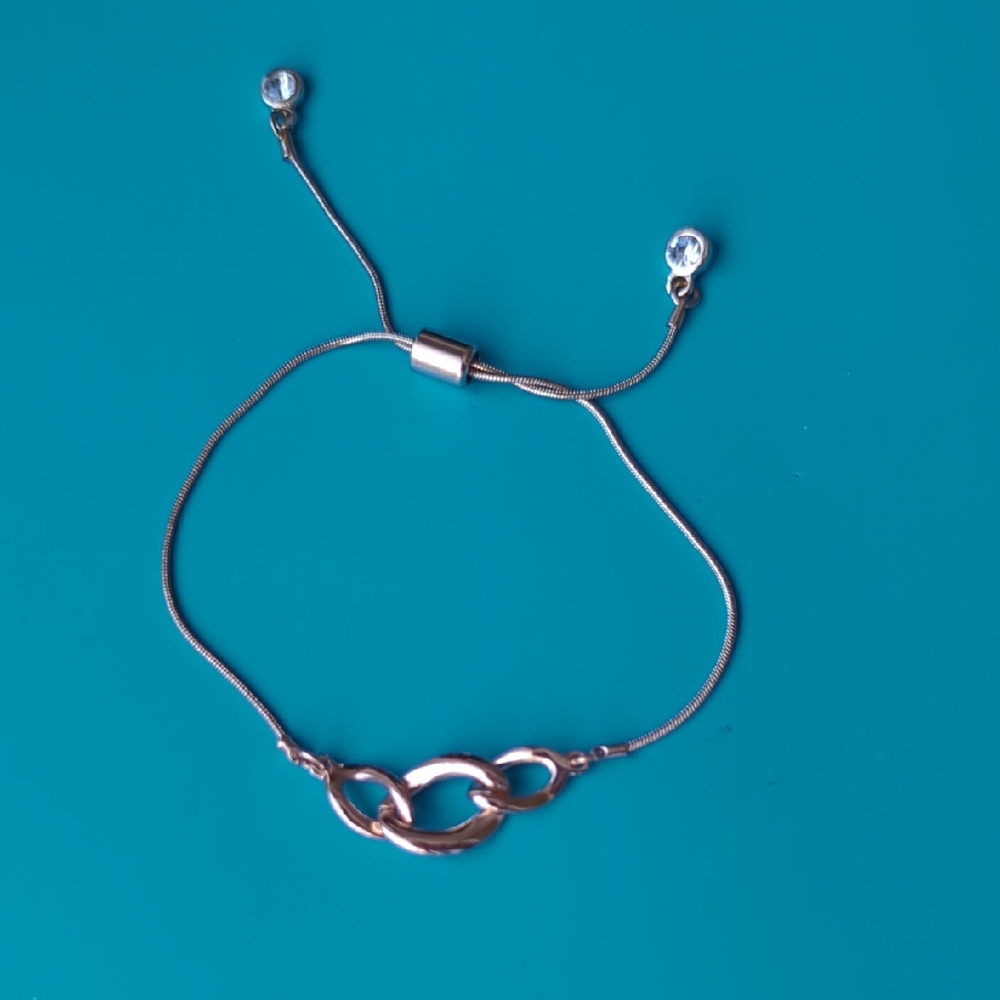 Gold Tone Chain Bracelet